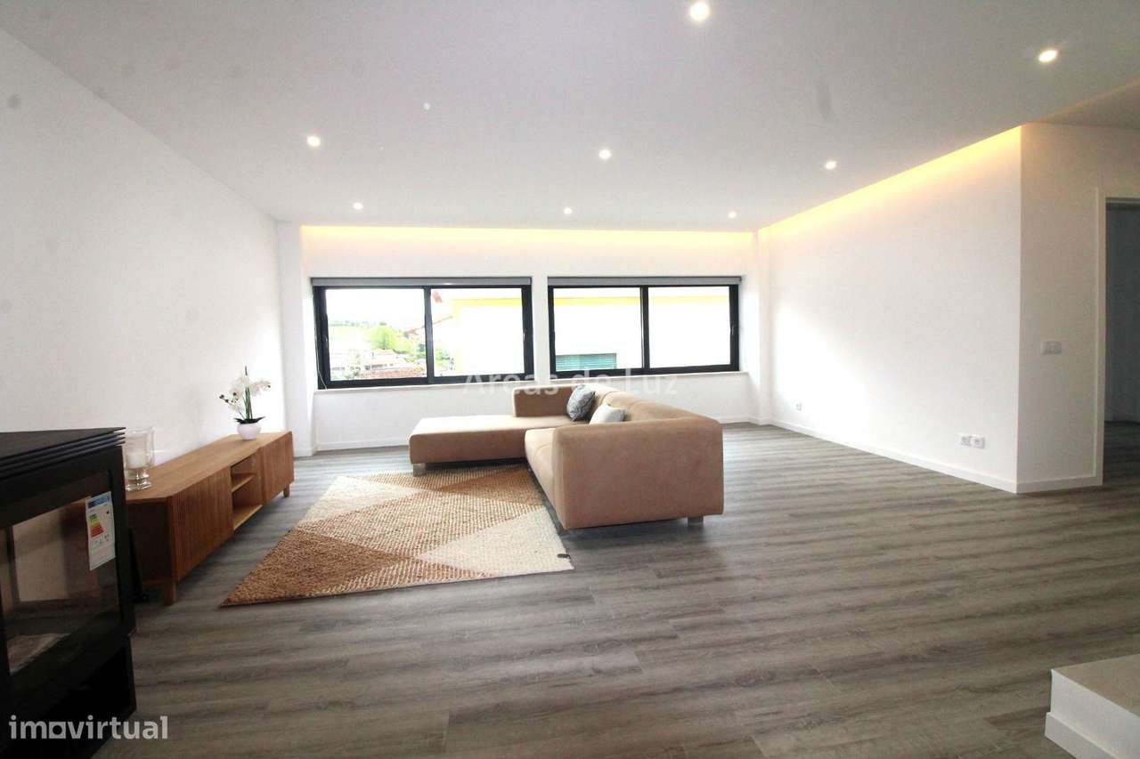 Moradia Unifamiliar T4 - Reguengo do Fétal-5