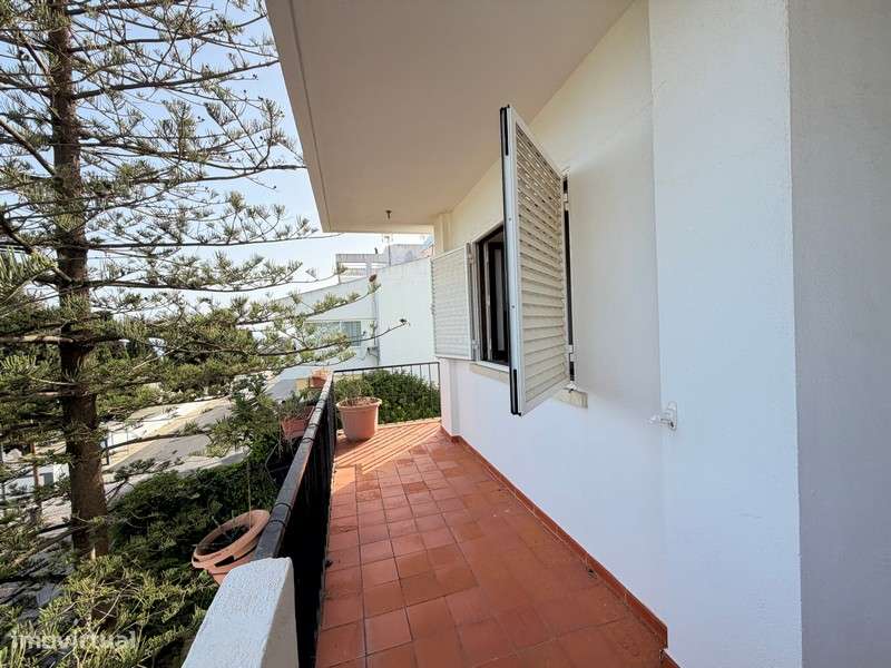 Moradia Exclusiva com Vista de Mar-34