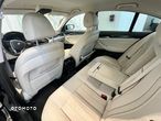 BMW Seria 5 520d xDrive Luxury Line - 28