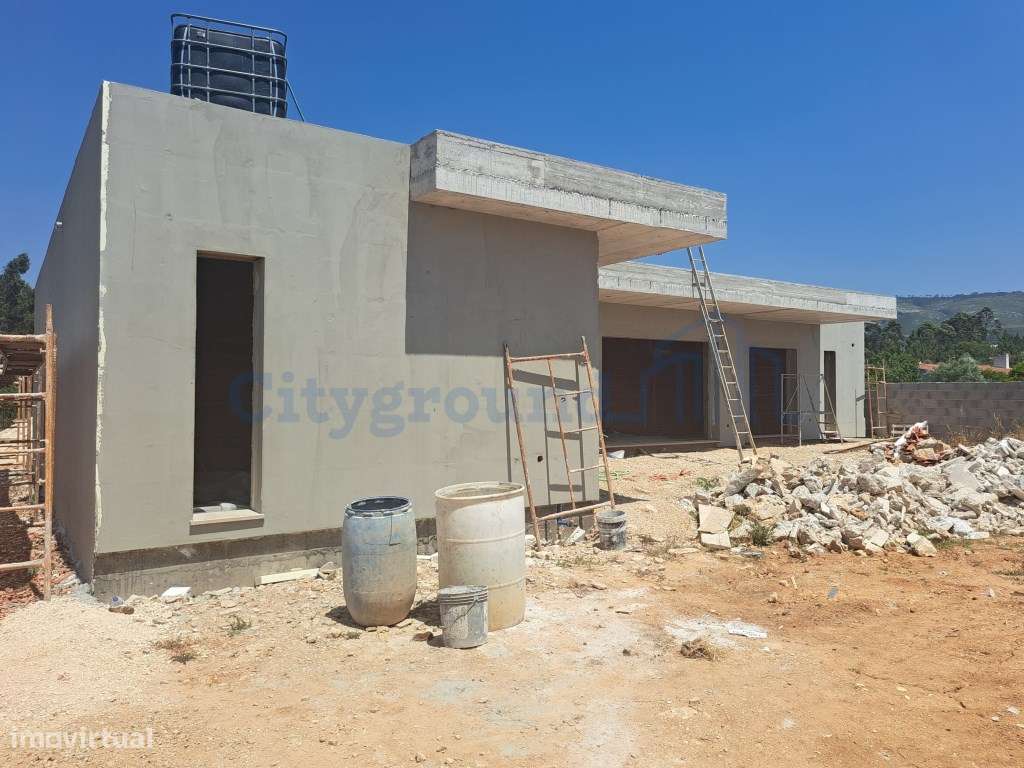 Moradia lote B - Moradia isolada térrea T3 com garagem e piscina em... - Grande imagem: 4/22