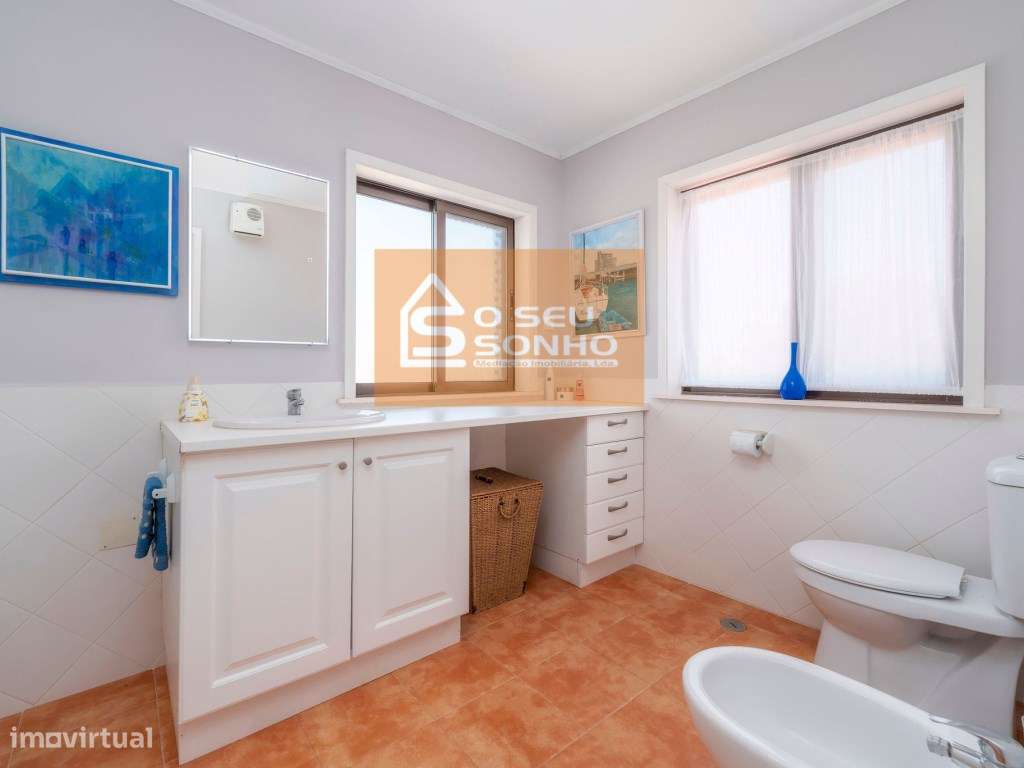 Moradia T3 em Pechão-24