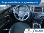 Opel Insignia - 8