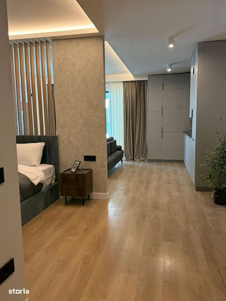 Studio Mamaia central cu vedere la lac-13