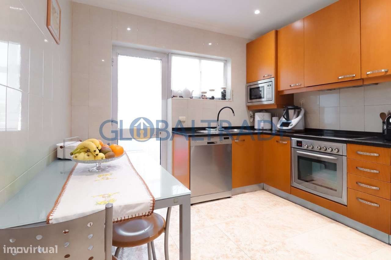 Apartamento T3 Equipado em São Cosme-32