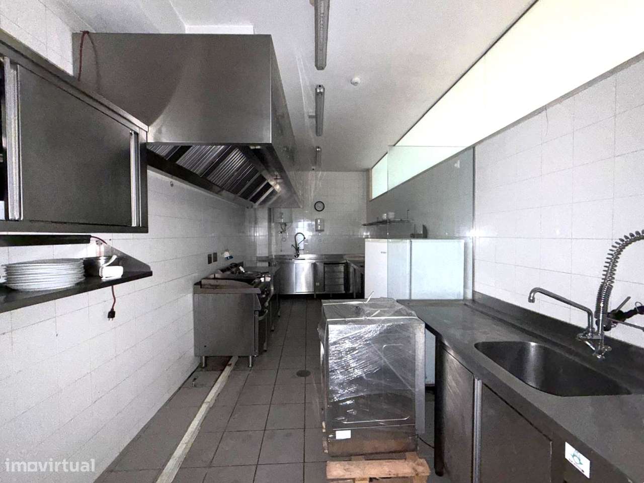 Estabelecimento comercial em Esmoriz-18