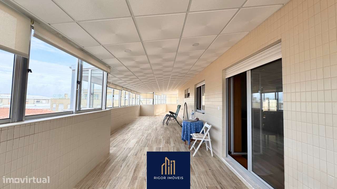 Apartamento T3 - Renovado | Póvoa de Varzim - Centro | Exclusivo-11