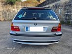 BMW 318 d Touring Exclusive - 13