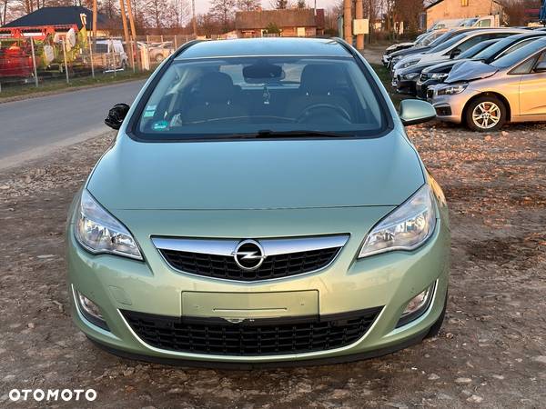 Opel Astra 1.7 CDTI DPF Design Edition - 2