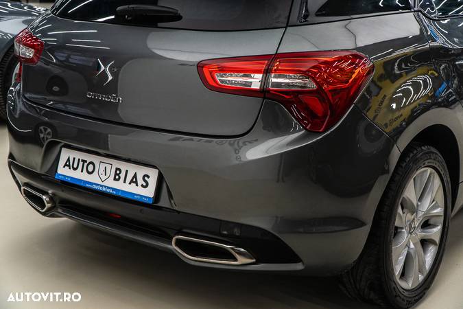 Citroën DS5 HDi 165 Aut. SportChic - 14