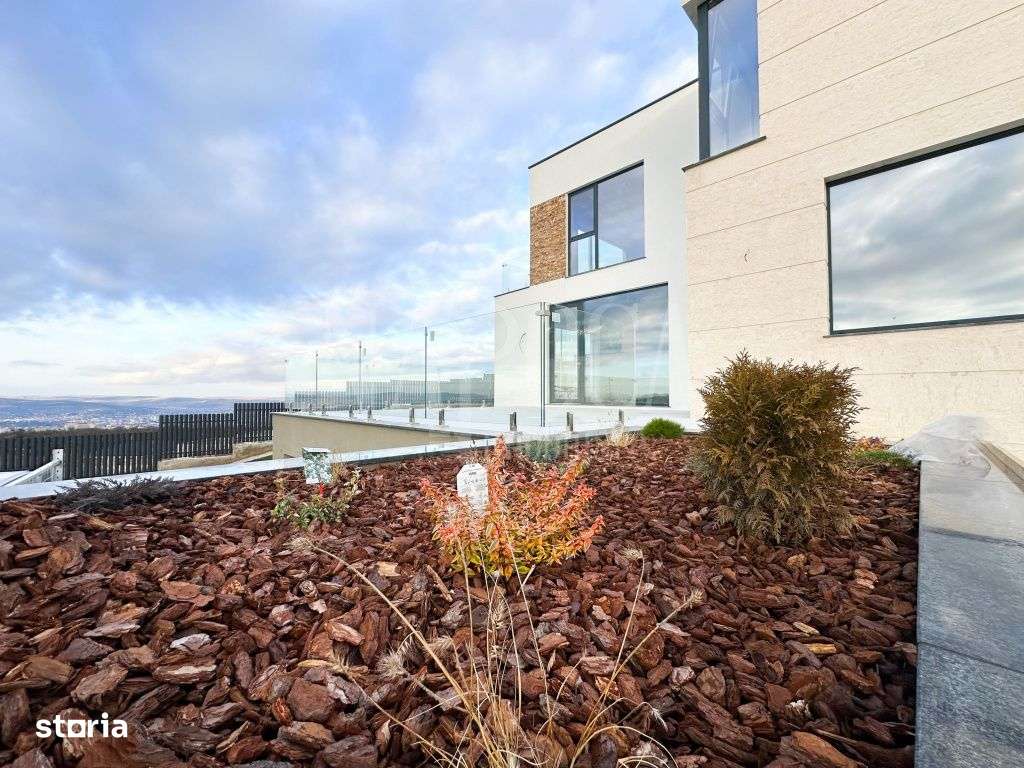 Casa 5 camere de vanzare in Feleacu - Imagine principală: 4/13