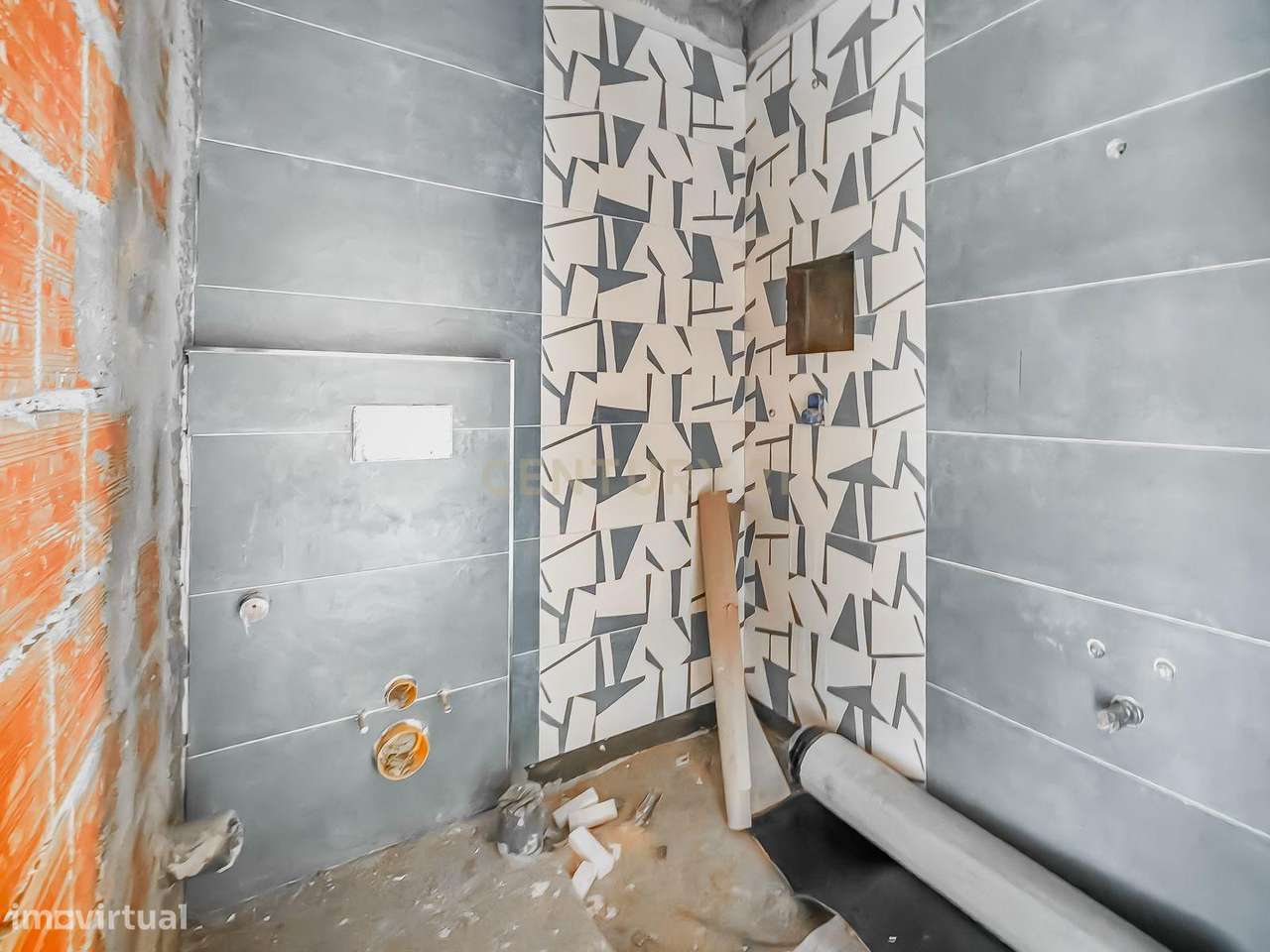 T2 NOVO – MOINHO DO GUIZO (Lote B19) 1º Andar-8