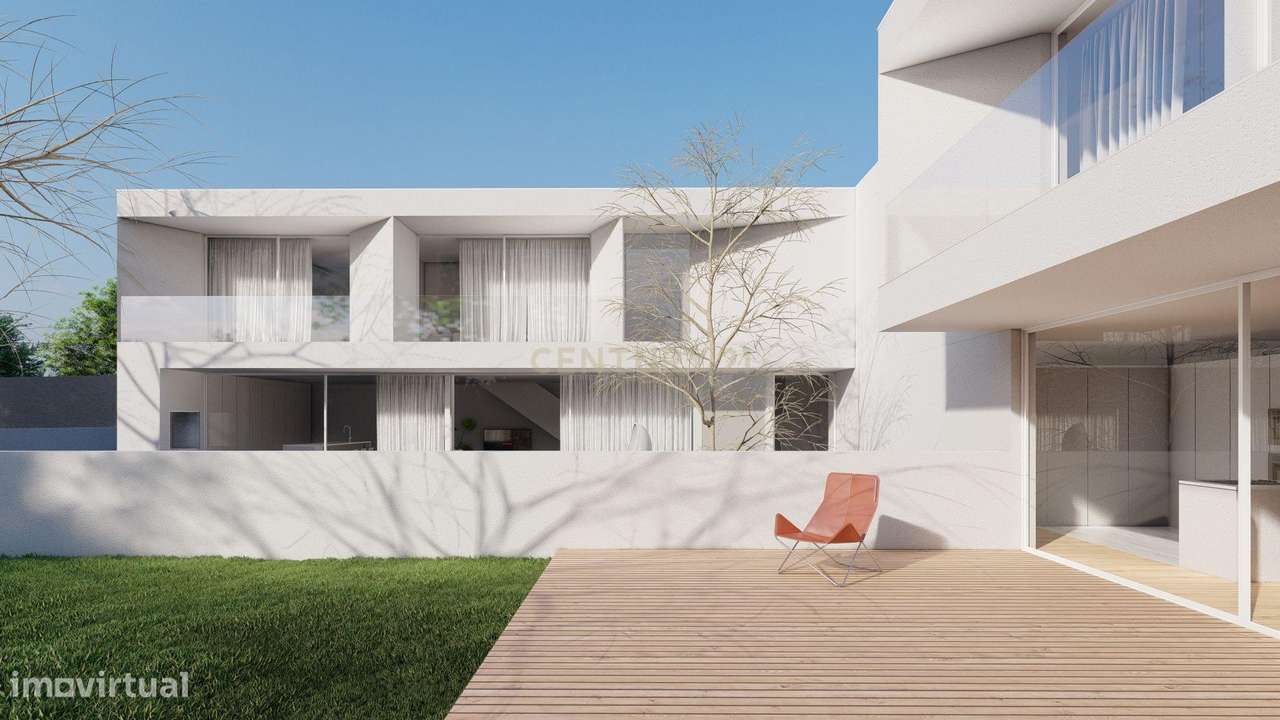 Moradia geminada em construção - Grande imagem: 3/15