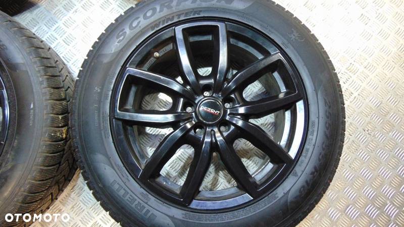 OPONY ZIMOWE PIRELLI SCORPION 255/55 R18  FELGI KBA 49357 5X114,3 - 4