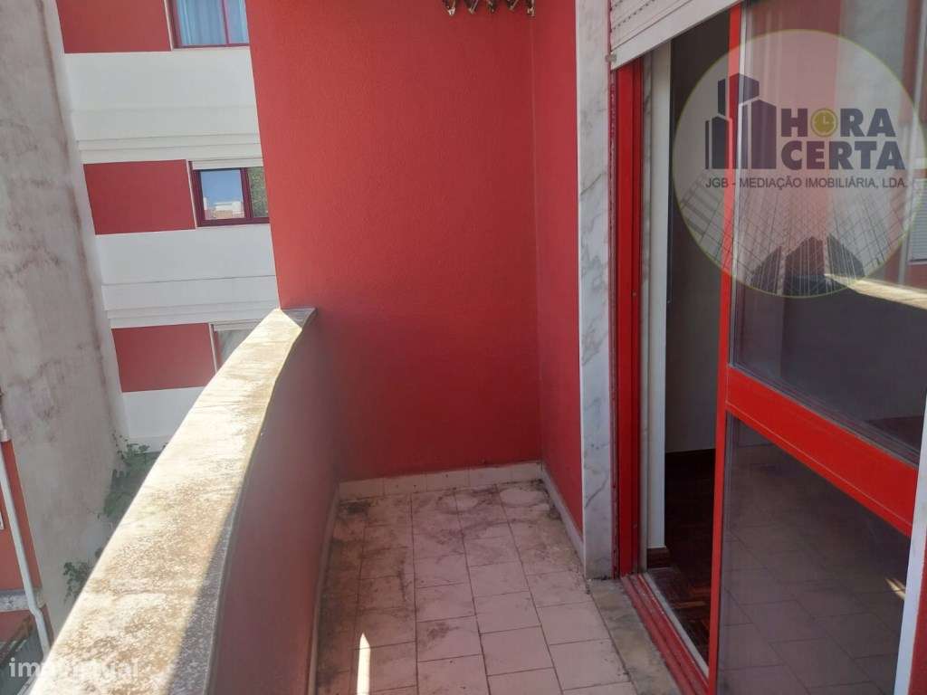 Apartamento T2 c/parqueamento em Algueirão- Mem Martins!-10