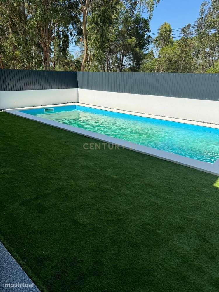 Moradia T3 de arquitetura contemporânea na Lagoa de Albufeira-18
