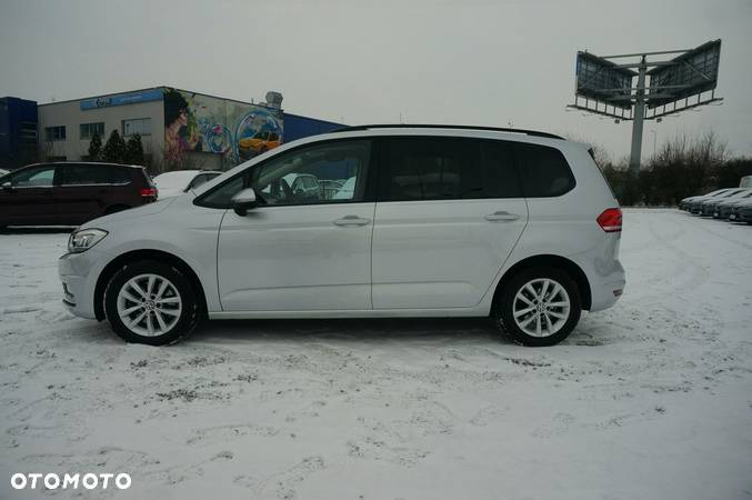 Volkswagen Touran 2.0 TDI BMT Comfortline DSG - 11