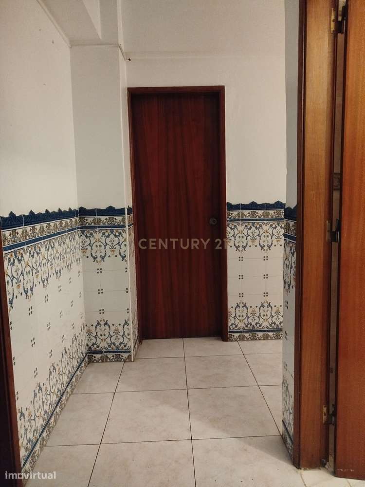 Apartamento T2 em Alto do Seixalinho, Barreiro-7