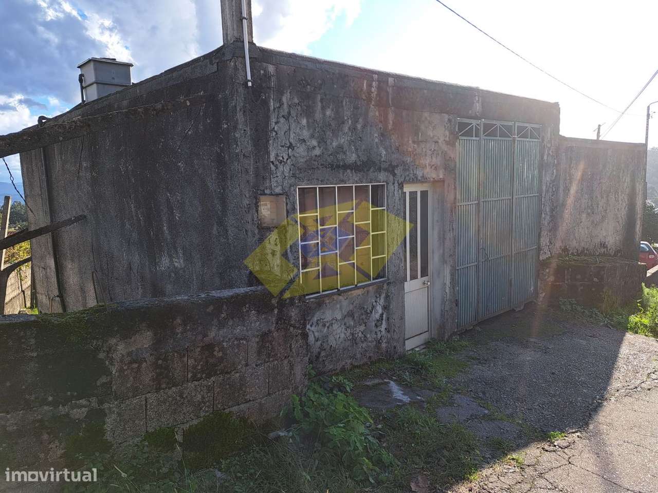 Moradia T3 em Agilde (Celorico de Basto)-18