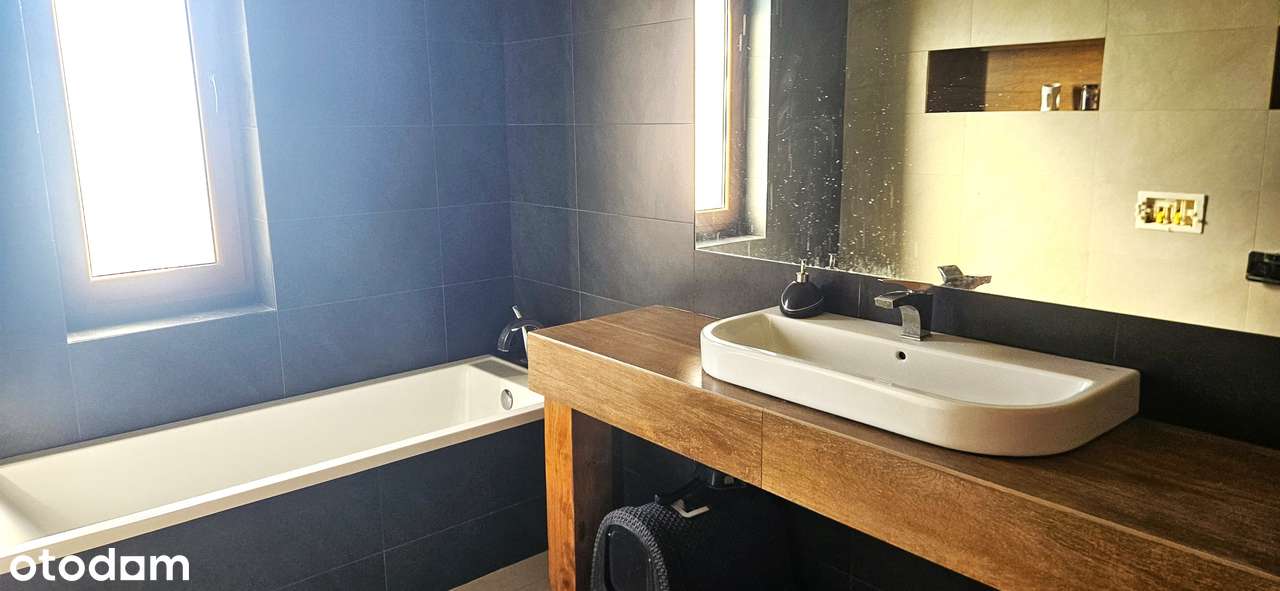 Dom 210 m² z garażem w spokojnej okolicy - Pełny obrazek: 5/9