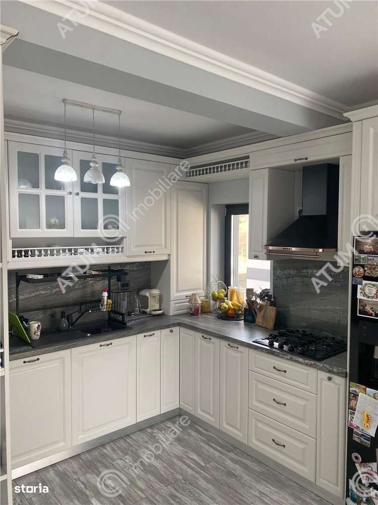 Casa la cheie cu 5 camere si 290 mp teren in Cisnadie - Imagine principală: 5/20