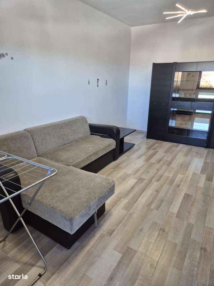 Garsoniera zona SANPETRU-4