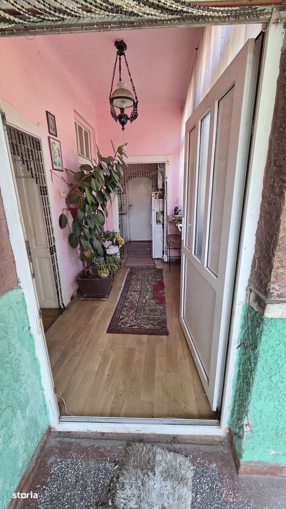 Vând casă cu teren mare în cartierul Mărăști-11