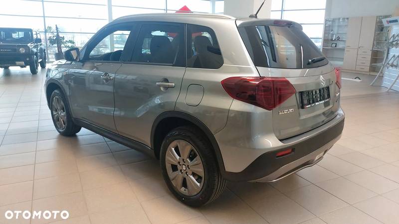 Suzuki Vitara - 3