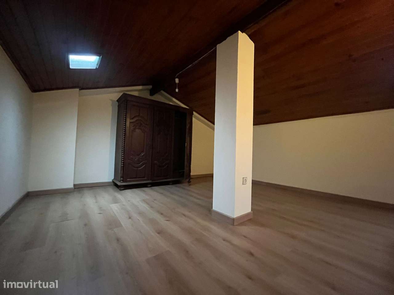 Excelente T2 com Sótão localizado perto do centro de Gondomar-24