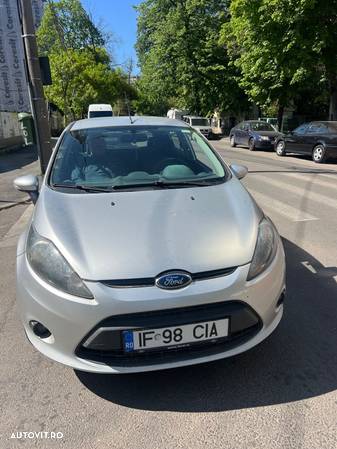 Ford Fiesta 1.25i Titanium - 2