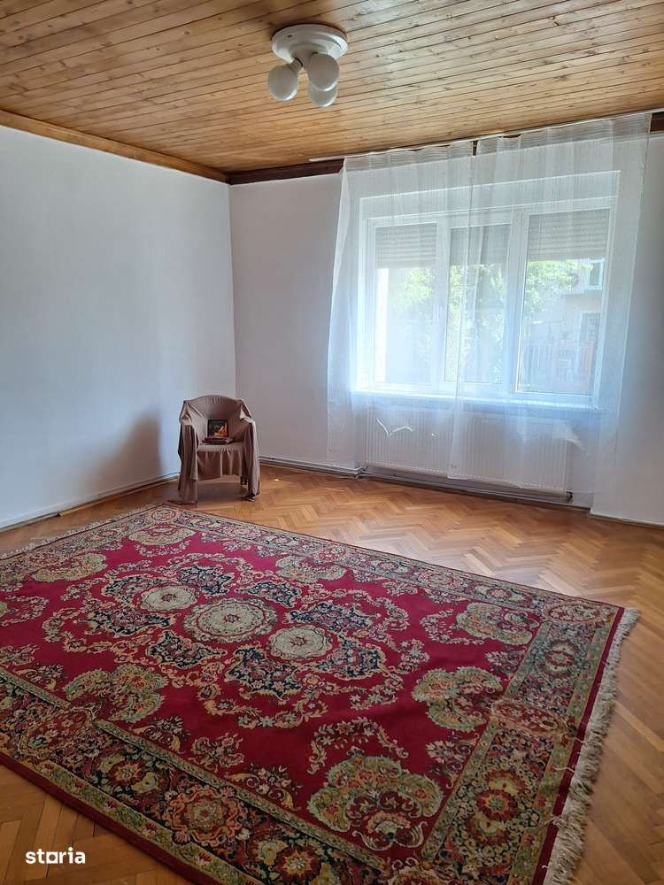 22 Decembrie, apartament la casa - Imagine principală: 5/6