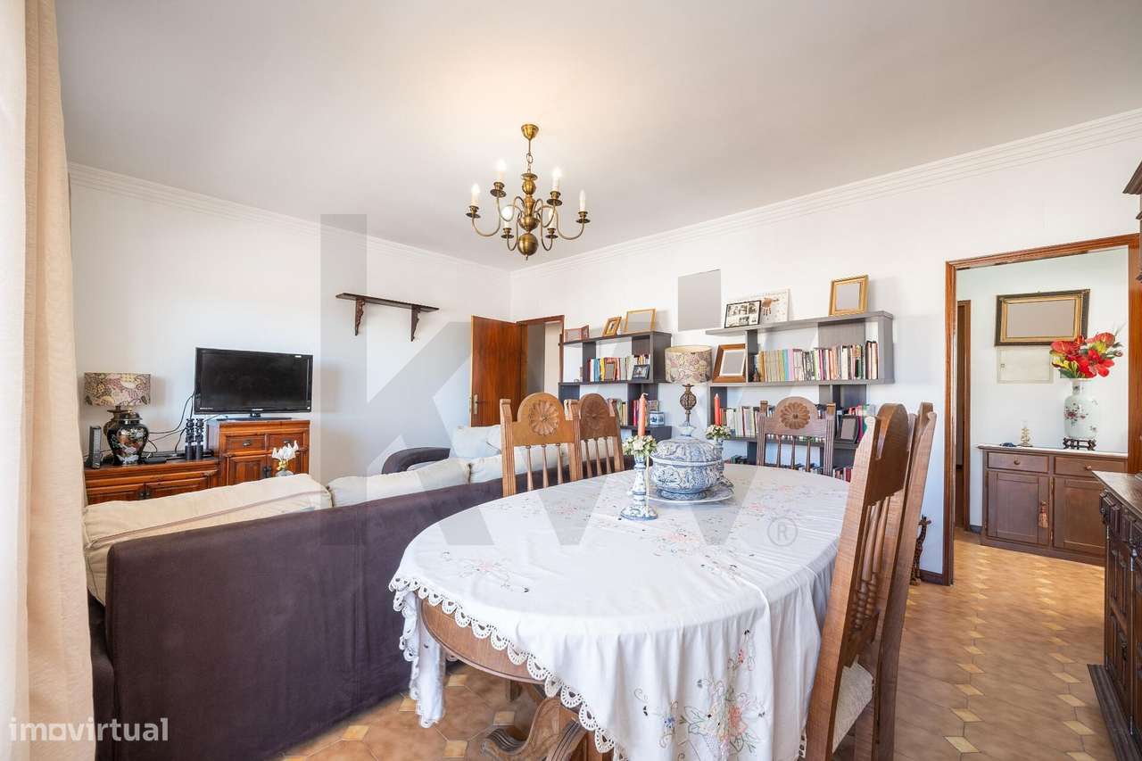 Moradia T3 em Brasfemes | Garagem 3 carros | pisos independentes - Grande imagem: 3/26