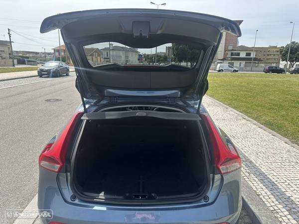 Volvo V40 1.6 D2 Eco Momentum - 18