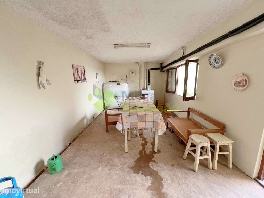 Moradia T3, com Terreno de 1080 m2, no Centro da Vila do Cadaval, c...-16