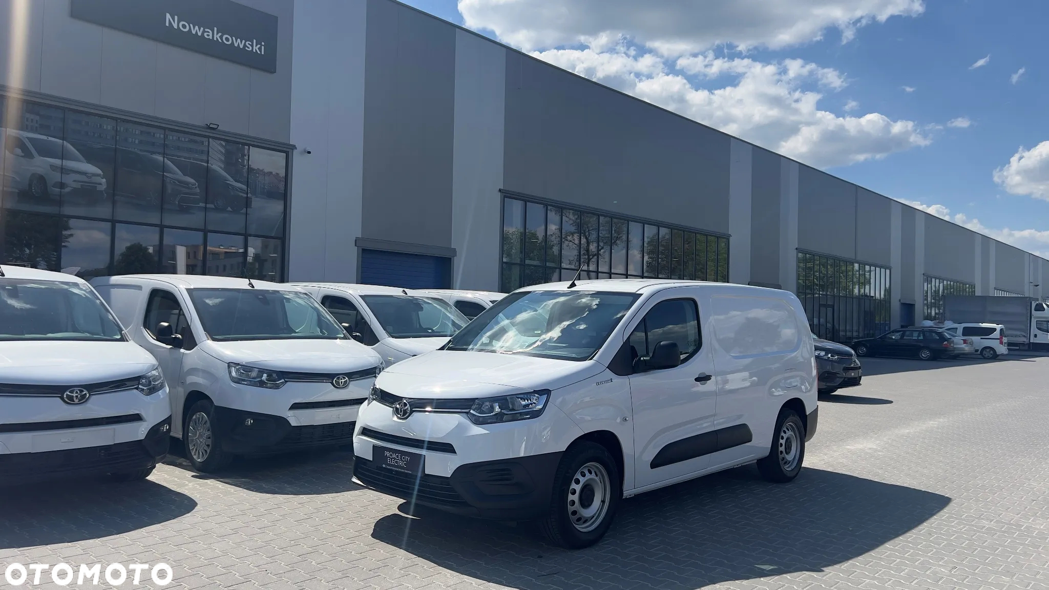 Toyota Proace City EV - 2