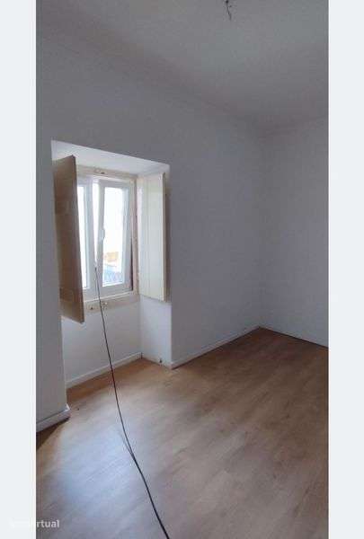 Aluga-se  T3+1 em Colares - Grande imagem: 5/8