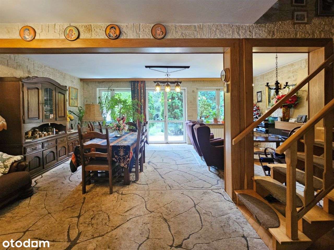 Ruczaj- Kliny ciekawy dom sprzedamy - Pełny obrazek: 1/16