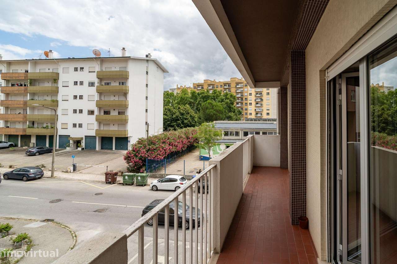 Apartamento T2 no Vale das Flores-7