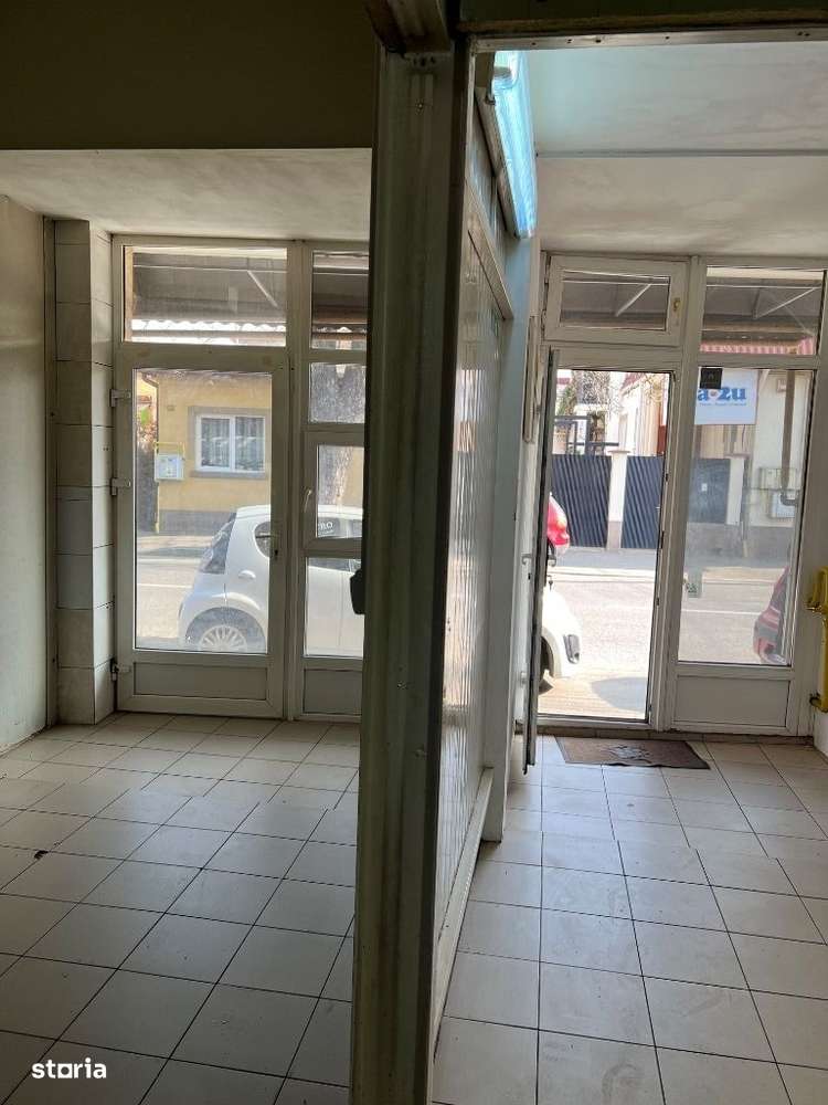 Spațiu comercial piața centrală Str. Frații golești - Imagine principală: 5/15