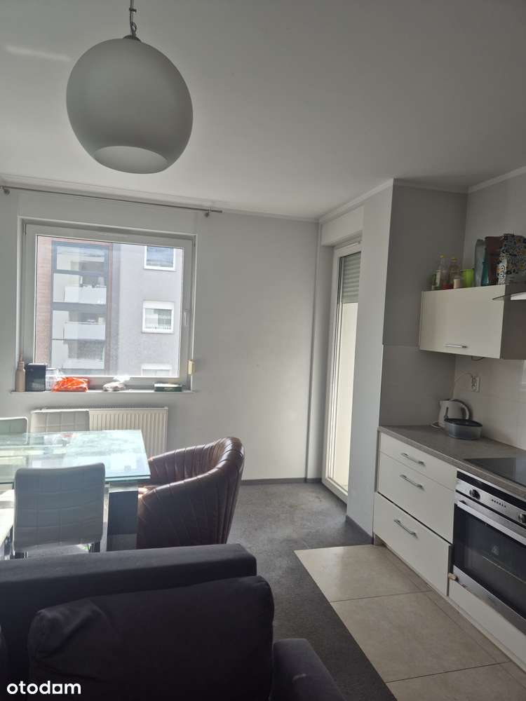 3-pokojowe mieszkanie z balkonem, ul.Czartoryskiego