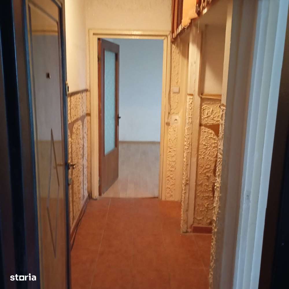Piata Groapa apartament cu 2 camere-2