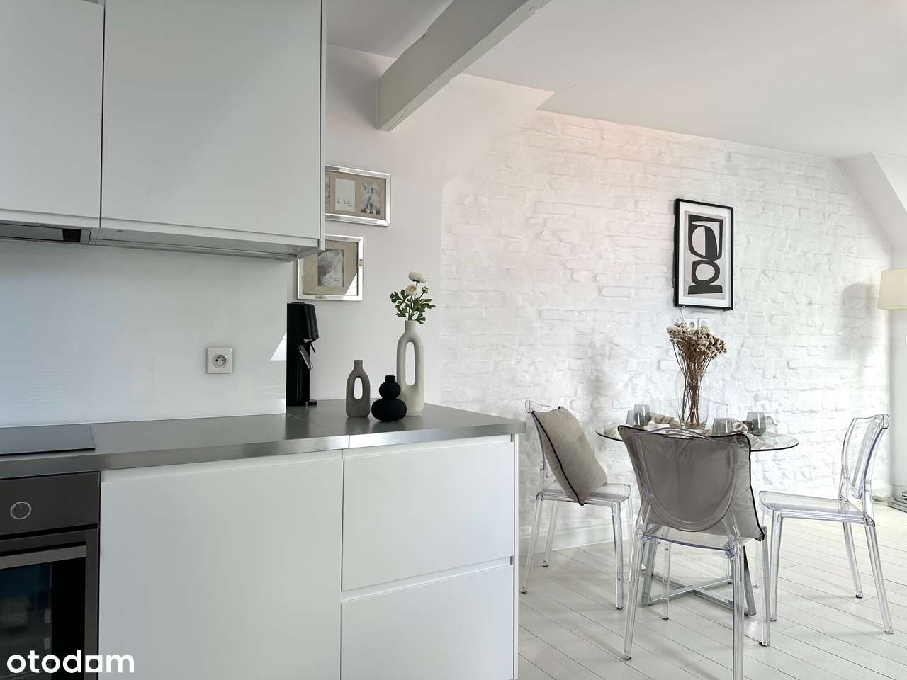 Piękne mieszkanie poddaszowe w kamienicy w CENTRUM, wysoka jakość-14