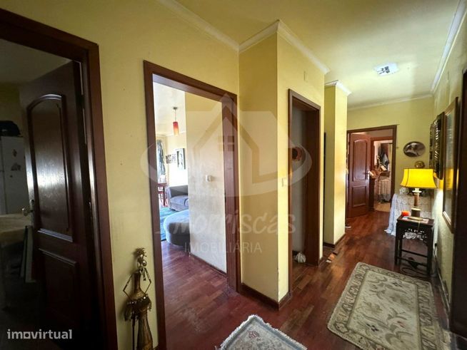 Apartamento T3 com arrecadação em Marvila, Lisboa-2