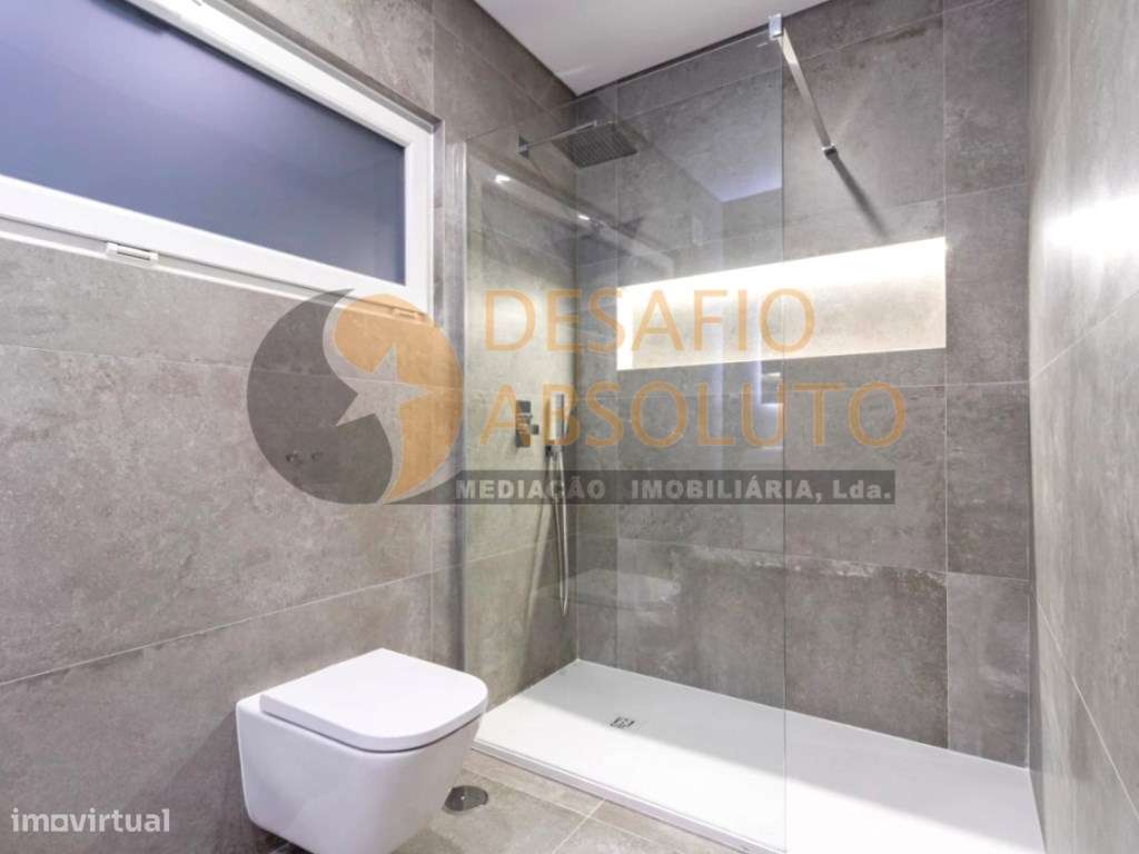 Moradia Isolada T4 c/ Piscina e Garagem. Azeitão - Grande imagem: 4/8