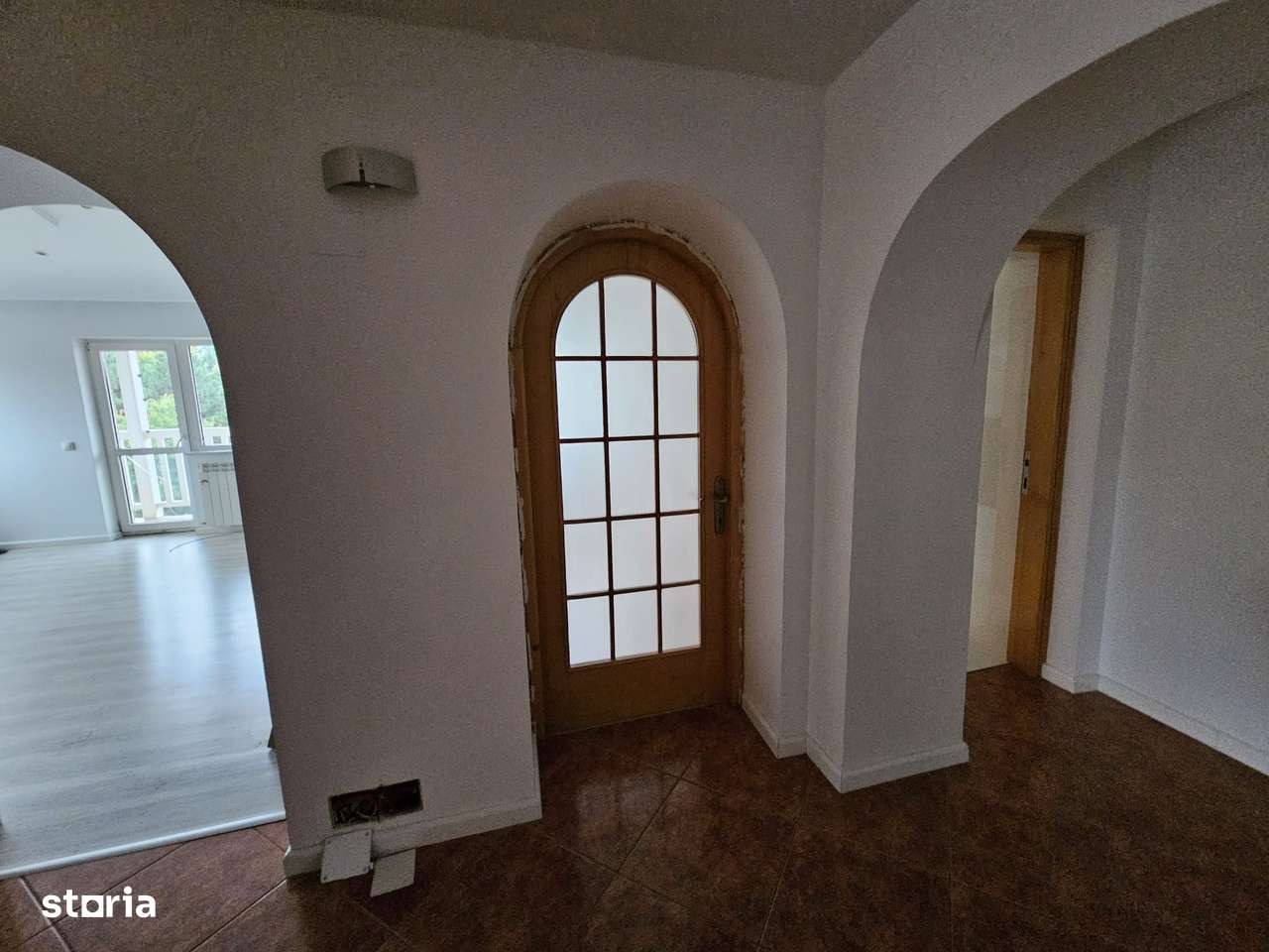 Vand apartament cu 4 camare in zona Obcini.-15