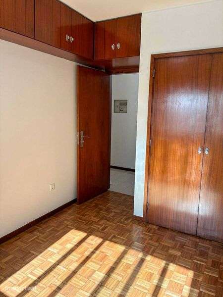 T1 renovado a 300m da praia — Aver-o-Mar - Grande imagem: 5/5