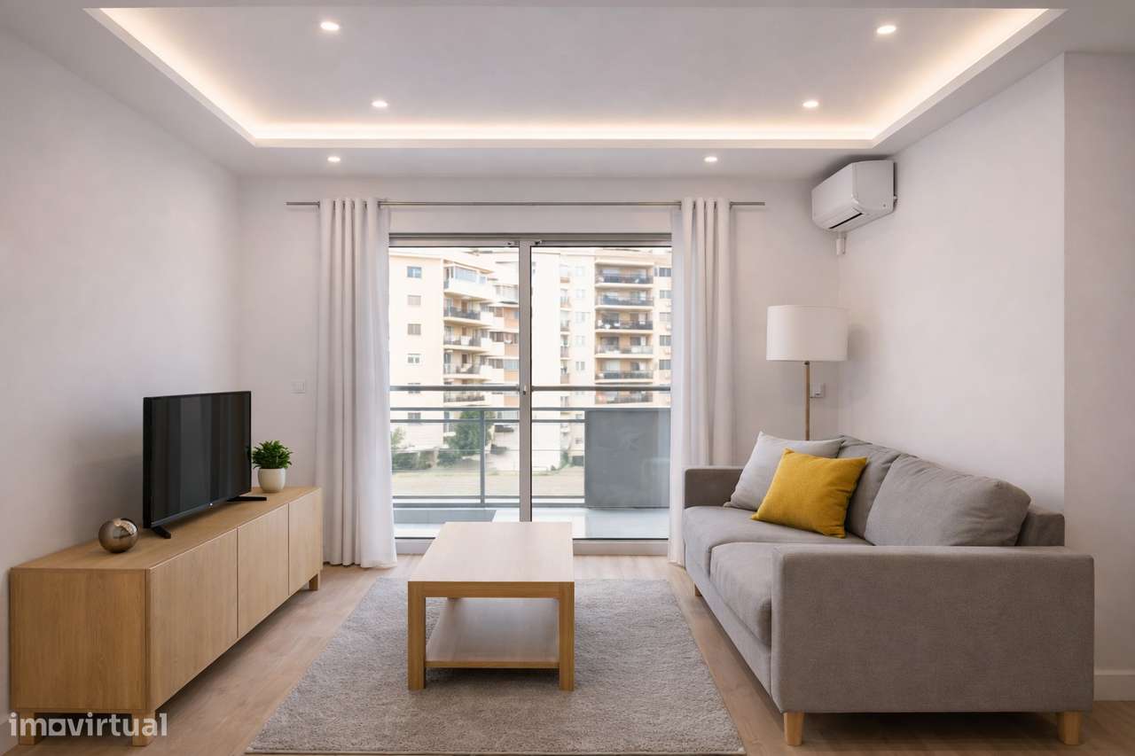 Apartamento T1 com Excelente Luminosidade e Conforto - Grande imagem: 2/6