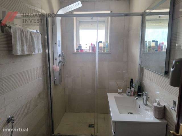 Quinta com Moradia Isolada e 4.450m² de Terreno Oiã Oliveira d Bairro-5