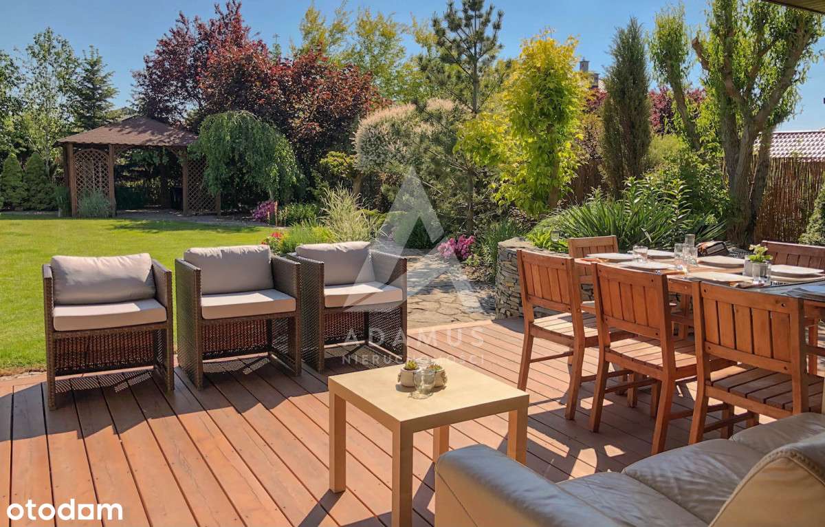 Elegancka willa 330 m² z pięknym ogrodem-9
