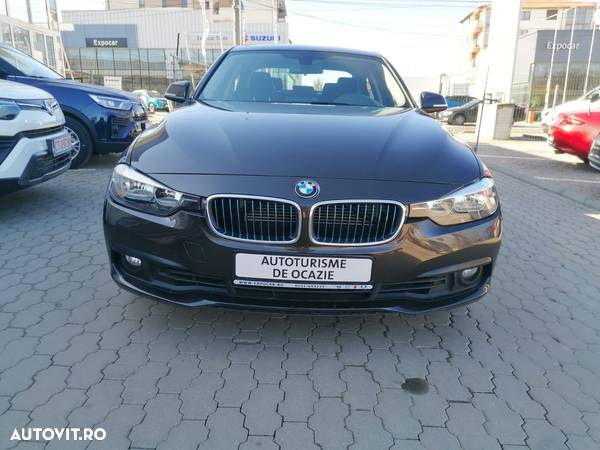 BMW Seria 3 330e iPerformance AT Advantage - 1