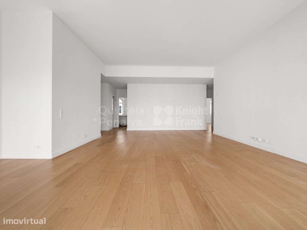 Apartamento T3 com vista rio para venda na Lapa, Lisboa-4